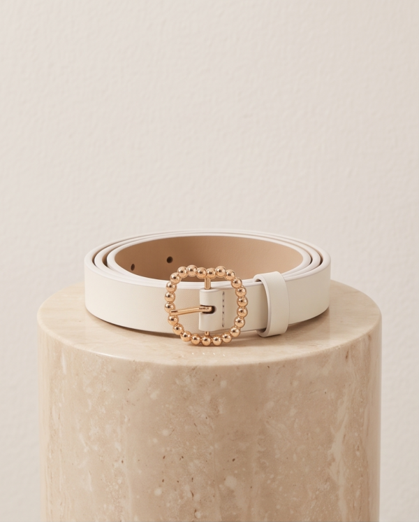 BS-ACC-003_1 White Belt with Gold Beaded Circle Buckle