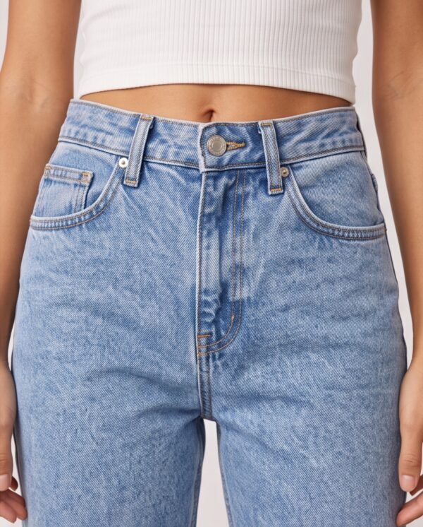 Light Wash Straight-Leg High-Waist Jeans
