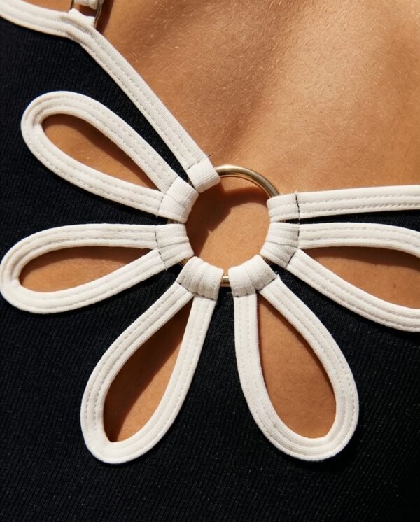 BS-SWM-050_2 Black Daisy Cutout Backless Romper Swimsuit