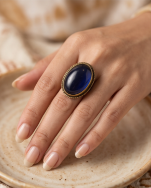 Vintage Antique Gold Oval Deep Blue Statement Ring – Braided Edge Detail