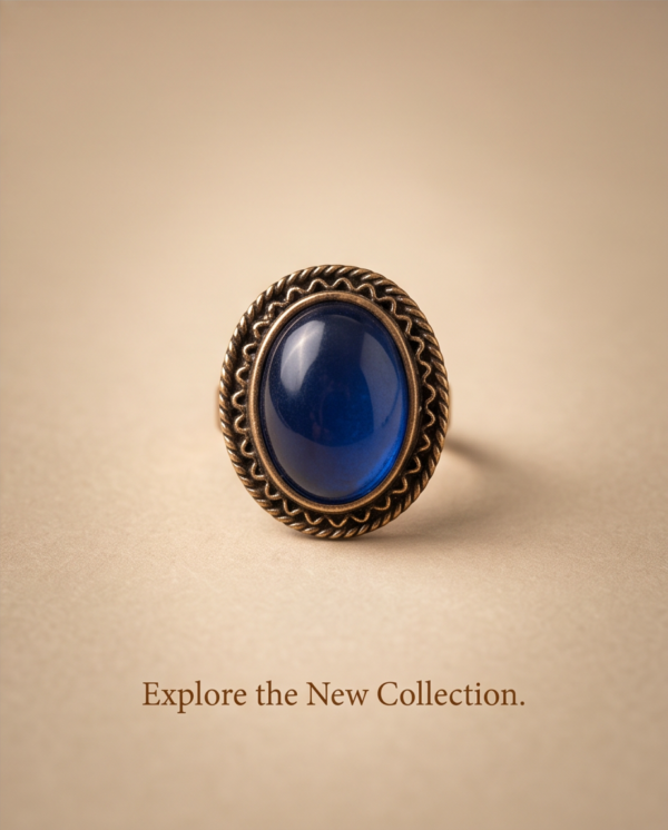 Vintage Antique Bronze Oval Sapphire-Blue Statement Ring – Scalloped Border