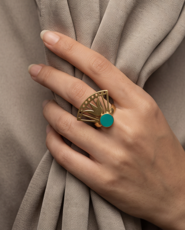 img_0926 Vintage Gold-Tone Art Deco Fan Ring – Green Enamel Stone Accent