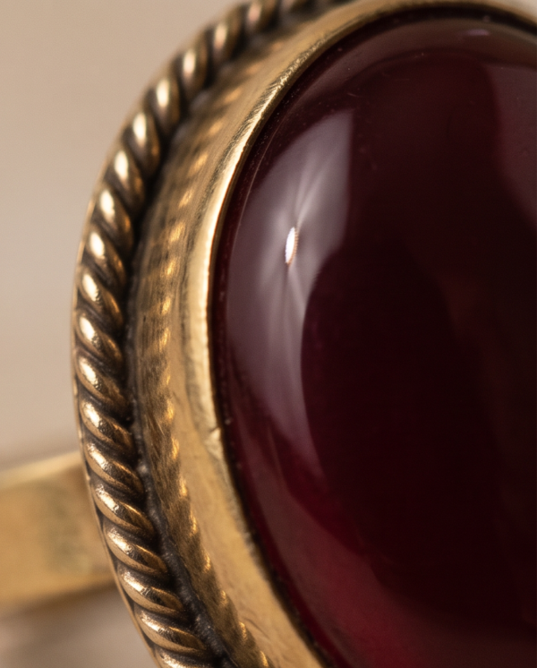 Oval Ruby-Red Stone Statement Ring — Vintage Copper Tone, Adjustable
